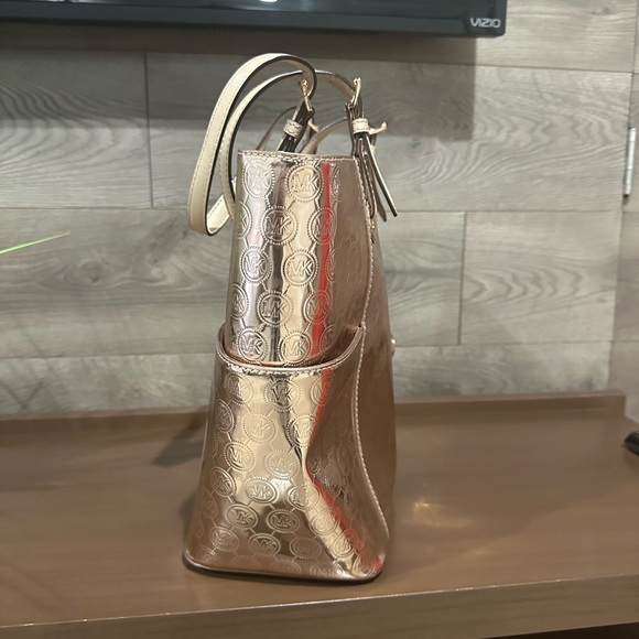 New Michael Kors Metallic Copper Bronze Purse - Picture 3 of 4